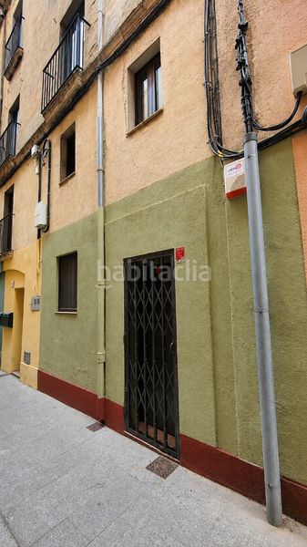Foto 8da0c62b-d9bf-45a5-9357-721c5a7fbe7a. Dúplex ?? edificio en venta en la bisbal d'empordà en Bisbal d´Empordà (La)