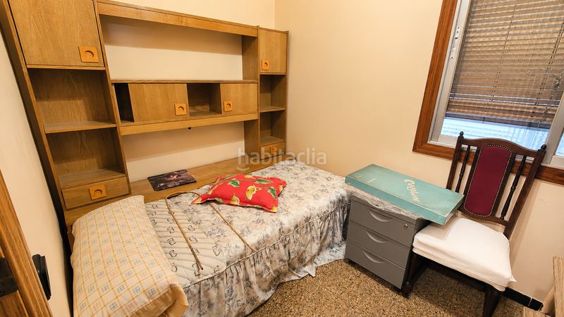 Foto acbecb8c-f277-48e3-afb4-8b1a85b2c1b1. Pis a Porta Barcelona