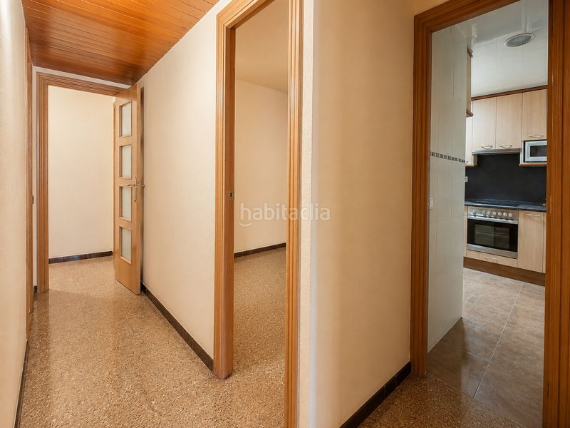 Foto b8e9874b-5bf1-489c-9e95-8fd4749f80a4. Pis a Porta Barcelona