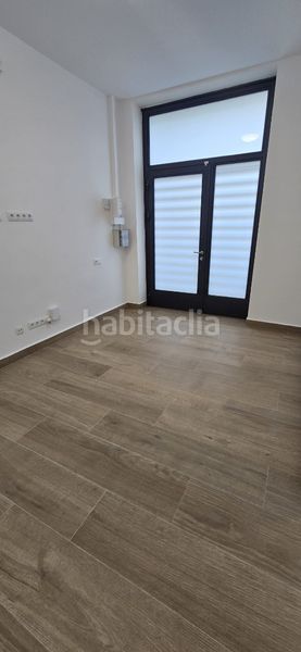 Foto 0b856b9b-252b-4e37-88a7-e8e4278941d3. Local comercial a El Camp d´en Grassot i Gràcia Nova Barcelona