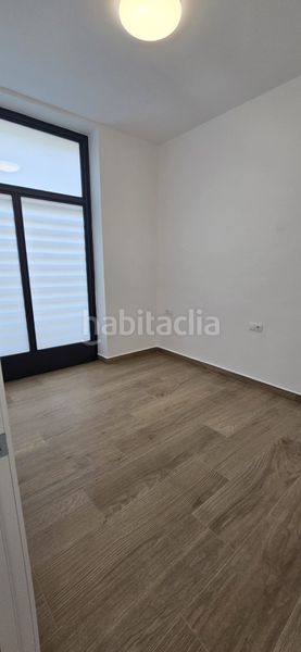 Foto 3520833b-a89a-4051-a87b-b2253f5351b8. Local comercial a El Camp d´en Grassot i Gràcia Nova Barcelona