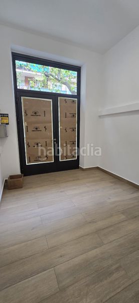 Foto a3620cf9-b64f-4698-8367-b5b1e337a40c. Local comercial a El Camp d´en Grassot i Gràcia Nova Barcelona