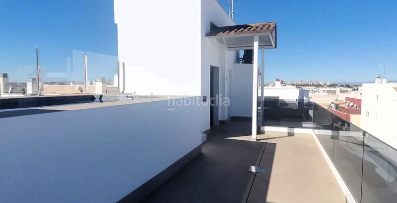 Foto 421b1000-ad4e-48cf-ab01-01d8b4477e36. Apartament a n/a a Zona los Frutales Torrevieja