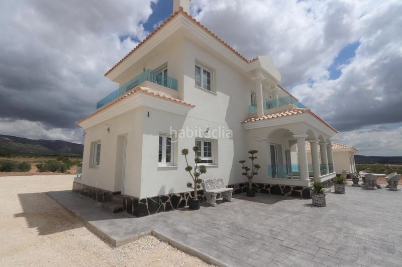 Foto ef2839c8-6b3d-4efd-a121-dd56eef34dd1. Casa a n/a a Pinoso