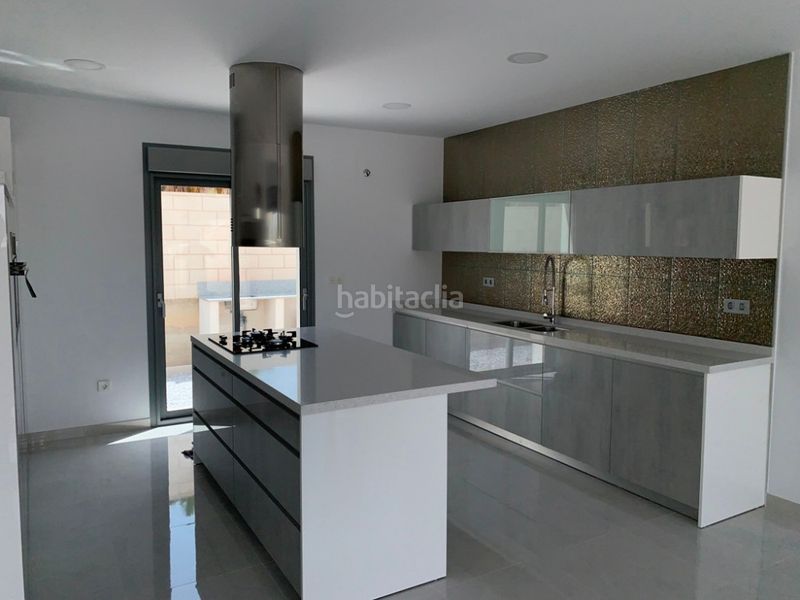 Foto ad2a1df6-9cca-45ee-b503-4da185e2c352. Casa a n/a a Pinoso