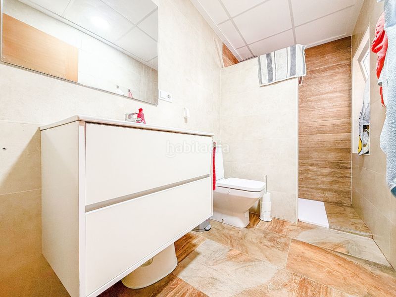 Foto 5c970851-eba5-4fca-a7fc-fc734444c6b0. Casa in n/a in Plaza de Toros-Avenida Chapí-Trinquete Elda