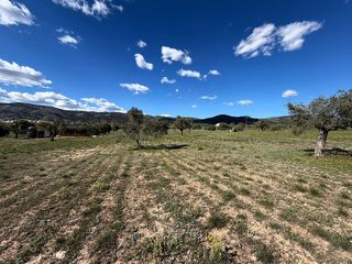 Wohngrundstück in N/a. Prime 10,400 m building plot  ready for luxury villa