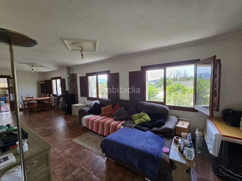 Foto f99899e0-8ccb-45fe-af5b-a88fa33ad3ce. Casa villa in en Sax