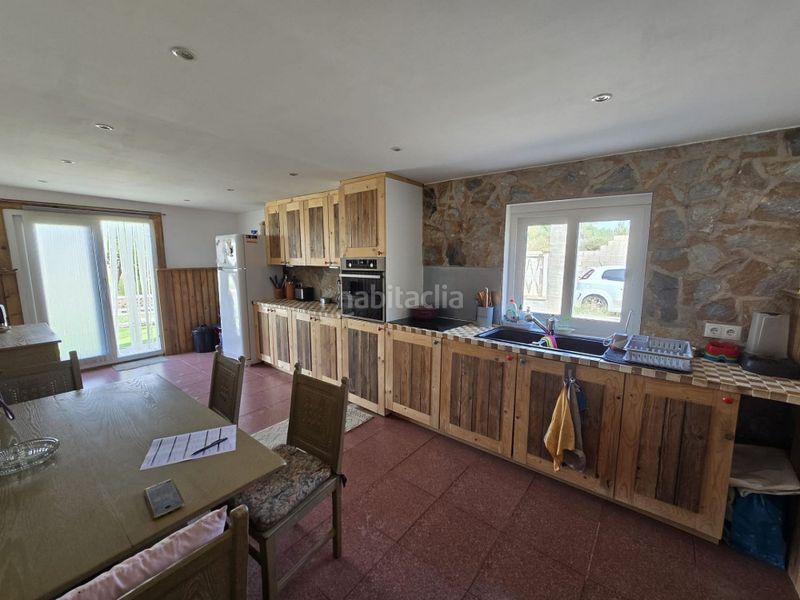 Foto fb7e7d3a-2533-48e7-9c7b-a770f5ae4d89. Casa villa in en Sax