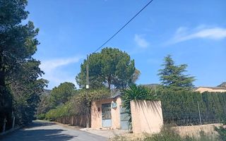 Etagenwohnung  N/a. Magnificent country villa in salinas with panoramic views, versa