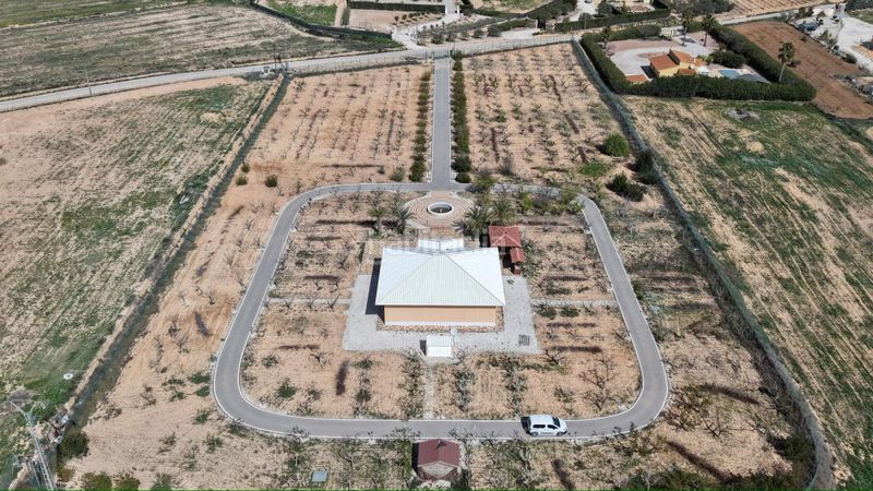 Foto 0d3016e1-43cc-4a3a-a451-ceb7fe1efe0c. Casa a Pinoso