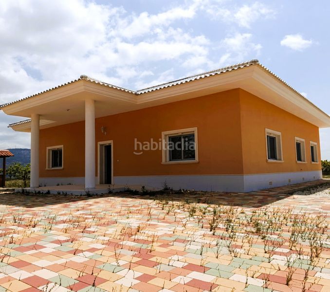 Foto bdd26b66-8a3a-4f0d-8f00-eabbf483c3f5. Casa a n/a a Pinoso