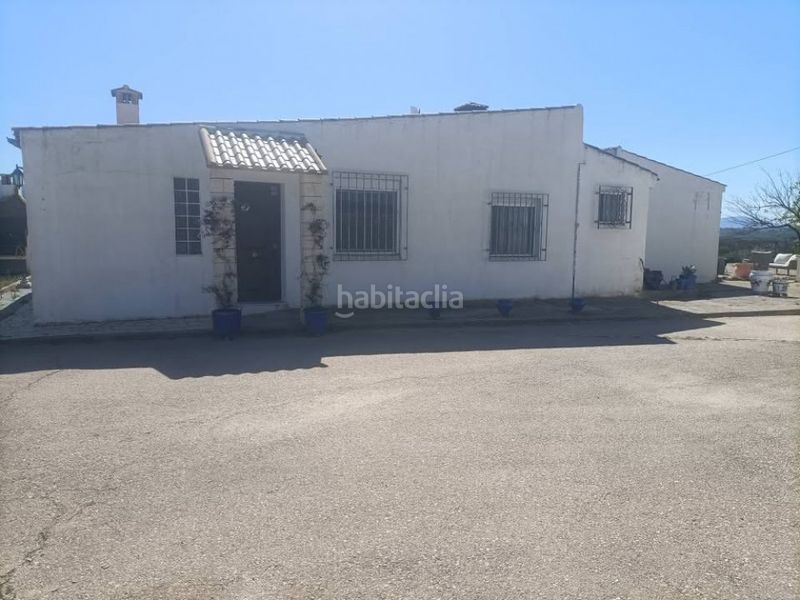 Foto c3e92d5c-aae4-4160-9420-e3afd3516ef4. Maison dans Monòver