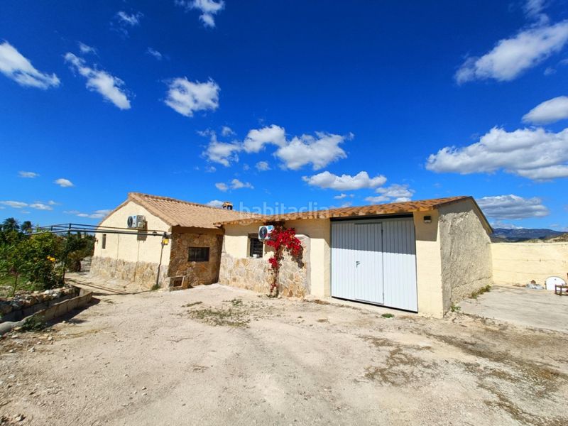 Foto cb703324-ac8a-4ffb-bfa7-f13057519f76. Casa en n/a villa in en Abanilla