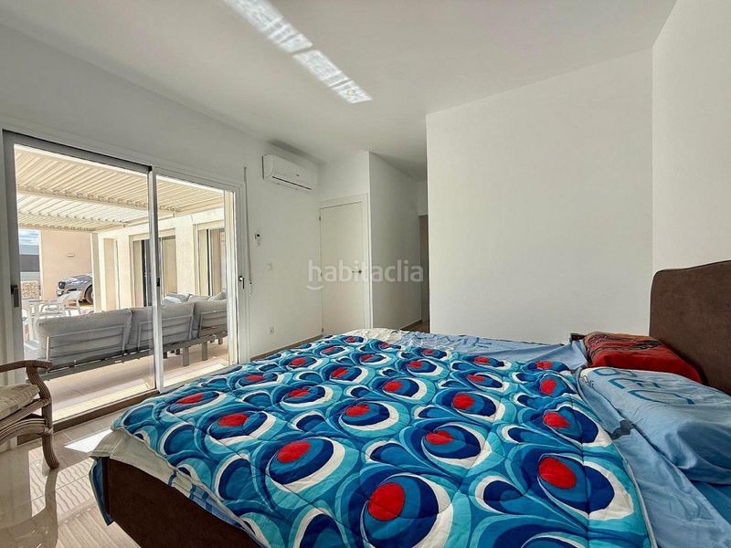 Foto e4aed14a-8801-45a6-add2-f18d1f2ea0fc. Casa a n/a a Salinas