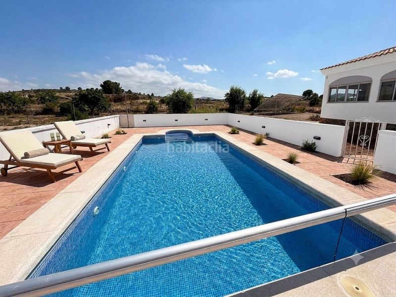 Foto ad3d6160-510a-41e7-862a-9e16f202322e. Casa a n/a a Jumilla