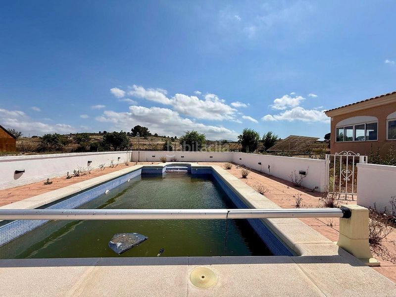 Foto af465713-2e1a-4334-b1d7-9cd3df26a581. Casa a n/a a Jumilla