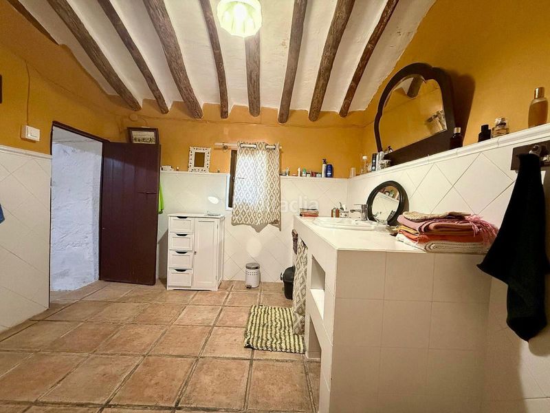 Foto d6794610-0f8b-49a1-af1c-34cc1a067105. Casa a Abanilla