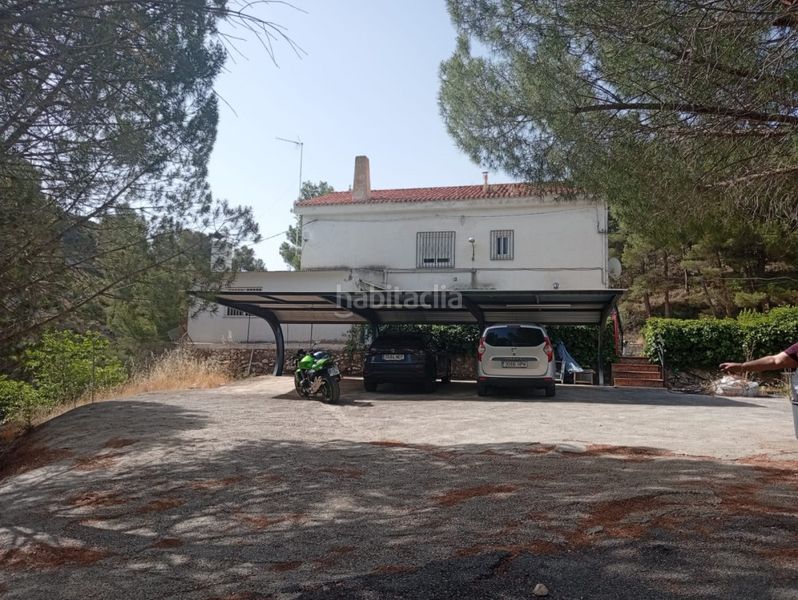 Foto 8b5c0d5f-0985-42d1-8533-e1de1b1a8e4f. Casa a Petrer