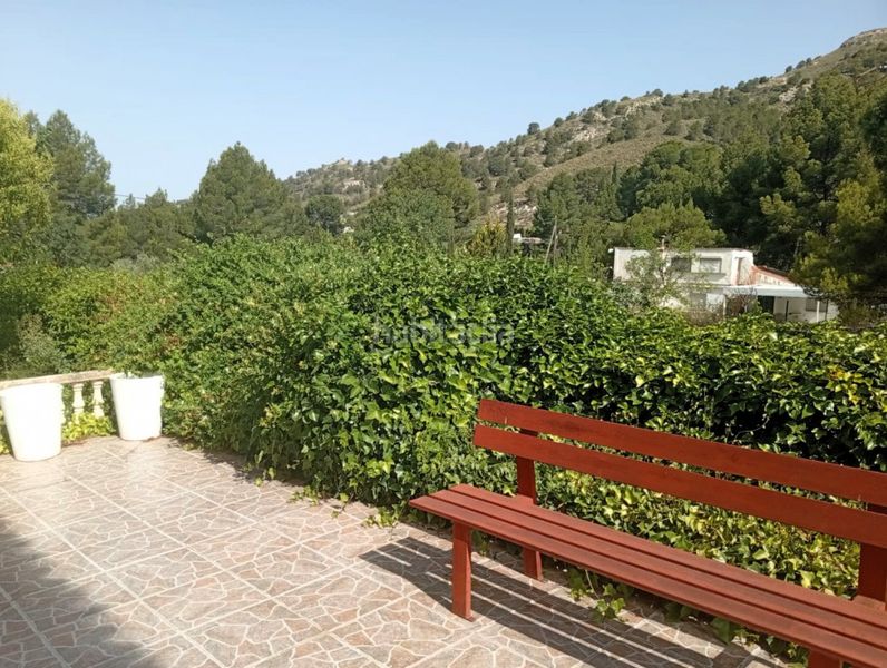 Foto 985b6e03-ab4b-47ae-a580-78f0e73ba298. Casa a Petrer