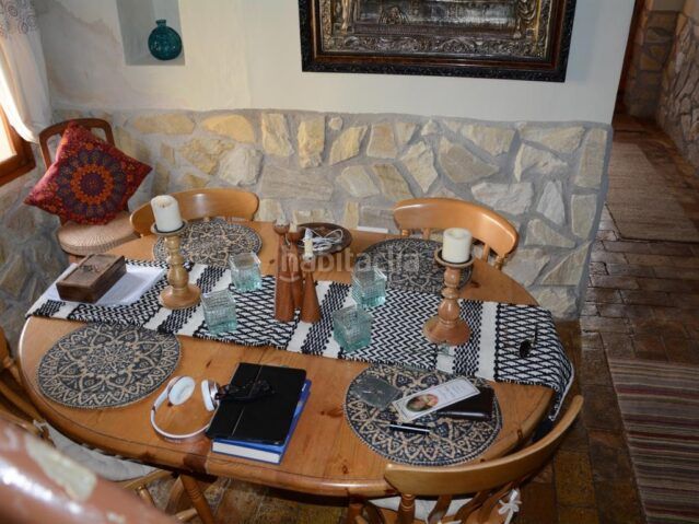 Foto 44b6745d-2310-4c3d-bbc4-bf758d484473. Apartament a Romana (la)
