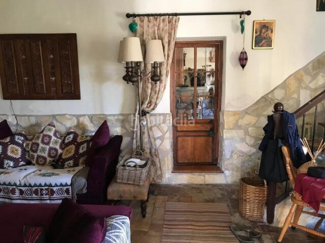 Foto d735c0f8-f8ee-4530-8ef4-173b5a5a8988. Apartament a Romana (la)