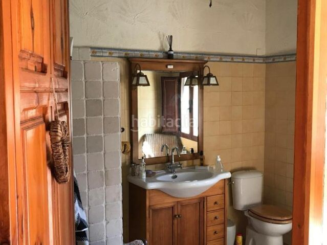 Foto e8a96df3-c5c2-4547-89ce-3345d1d6fe22. Apartament a Romana (la)