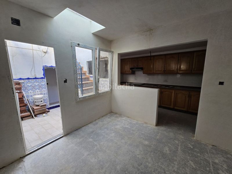 Foto bbd9168a-ac5f-4f8c-a353-5c6e5a0825e3. Casa en n/a en Sax