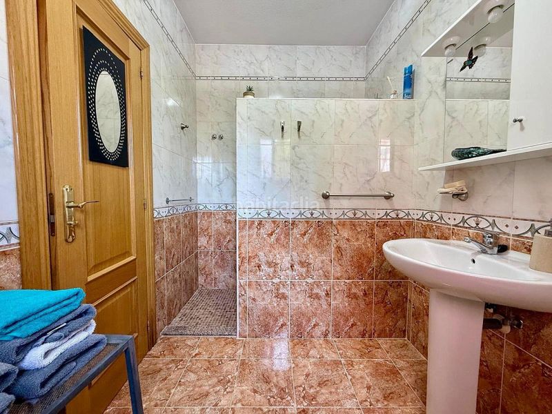 Foto e3216b6d-fded-4de4-a2f4-a1ecdc625f10. Casa a Pinoso