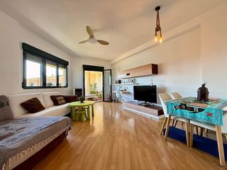 Apartament  N/a. Huge duplex apartment with terraces  2 garages in yecla