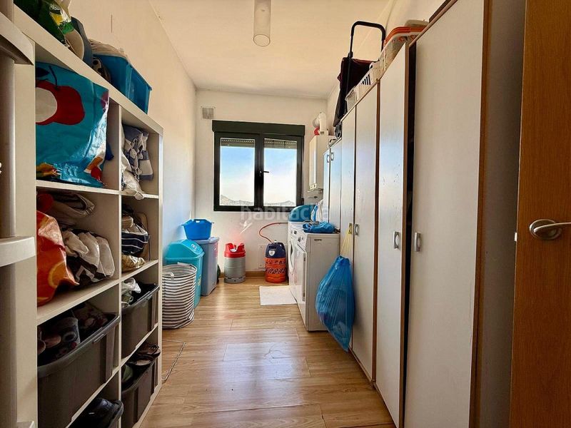 Foto bde4edaa-f328-4e43-bc3d-f4e9abb86795. Apartament a Yecla