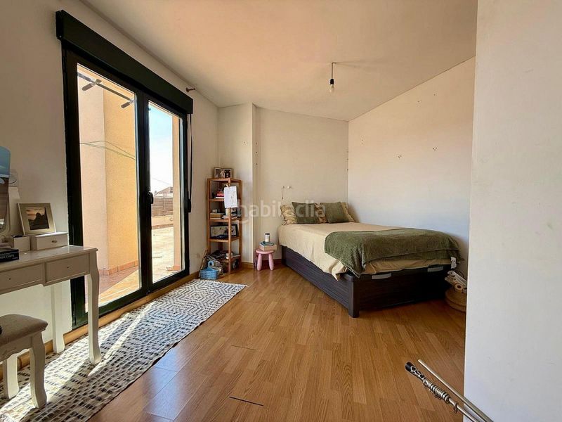 Foto ea62a170-0e9a-4992-a138-3a6eccd1fc38. Apartament a Yecla