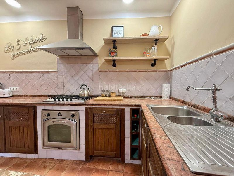 Foto e142fe39-081e-4fd1-8ebe-15ed7f2abd09. Casa a Pinoso