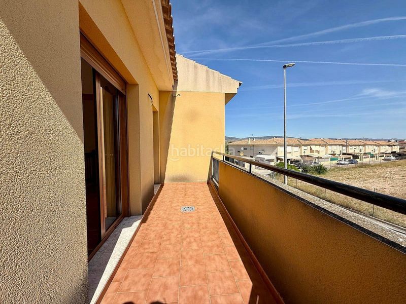 Foto a8b63d76-b3bc-412e-96ec-36073ba62a2c. Casa a Pinoso