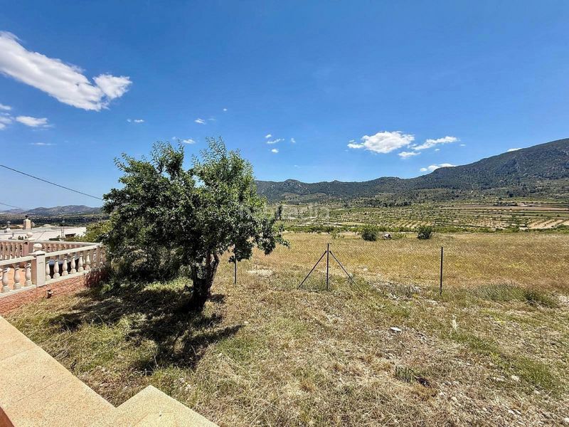 Foto aa3e2d88-a798-4ca0-aa67-323dd9af7b74. Casa a Romana (la)