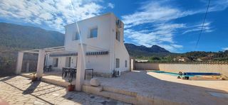 Haus  N/a. Private 2bed villa la romana  pool  guest potential