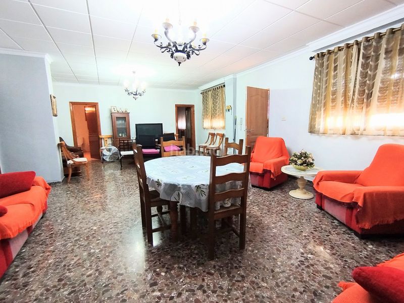 Foto ea2da90a-9c45-4326-a94e-c7746e8a4be8. Casa en n/a en Yecla