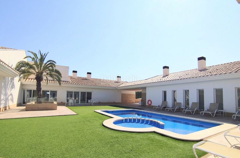 Foto 4276b8f9-6397-4ff8-aa37-e2568114f112. Casa a Yecla