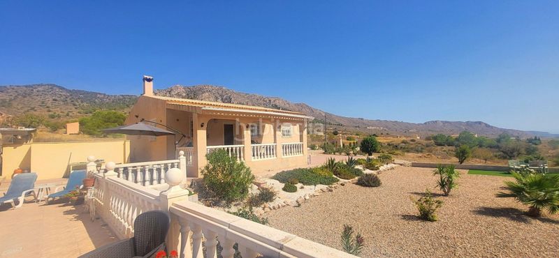 Foto ff588ee6-bfc6-43e4-ac3e-5ab83acfdfa7. Casa a Romana (la)