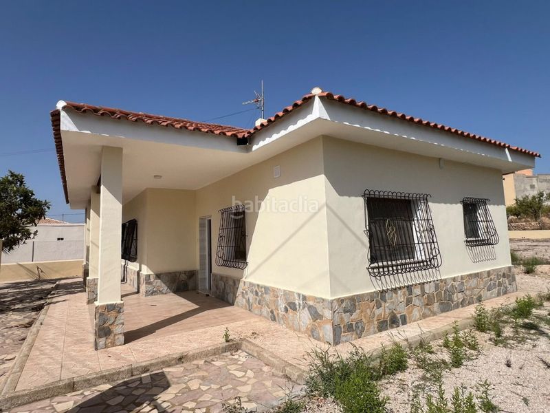 Foto 8e91bfd5-d920-4b3b-8c29-ed91d12761df. Casa a Abanilla