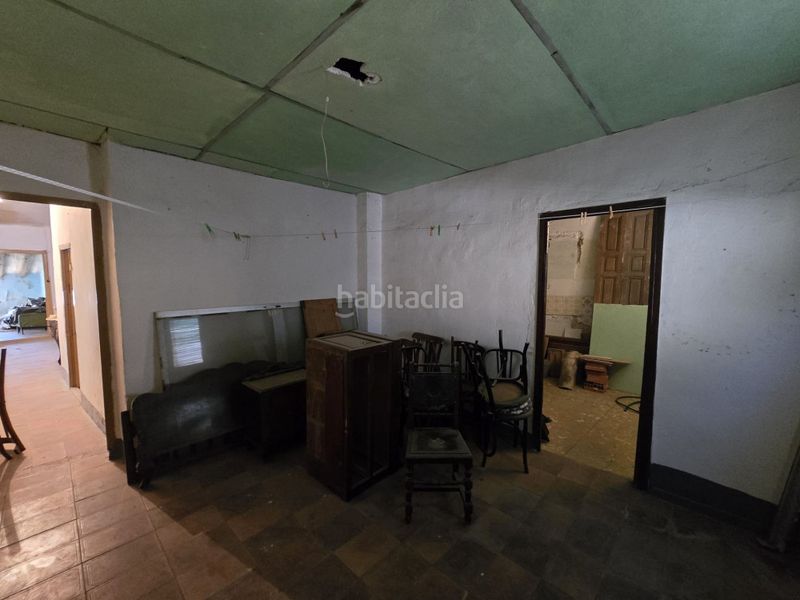 Foto fed37c30-c90a-4b15-ac83-62c35da18218. Casa a Sax