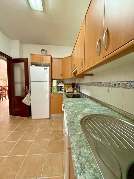 Foto bdeb0104-7bed-4d3d-9e56-73a4ab6de2a3. Casa adossada amb calefacció aparcament piscina a Chilches