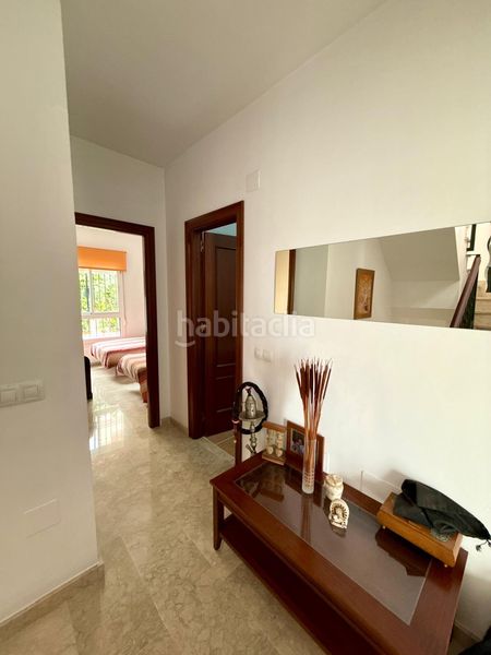 Foto f51a9397-b601-48e4-bf9b-3c09f7717534. Casa adossada amb calefacció aparcament piscina a Chilches