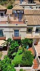 Casa adossada a Chilches. Chalet adosado con vistas panorámicas al mar, solarium y garaje