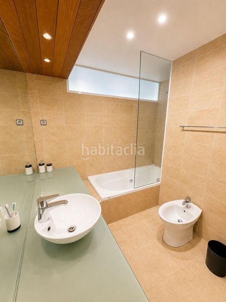 Foto 01900535-1d53-4516-bf30-846d93034307. Apartament amb aparcament piscina a Los Nadales - Tio Charles Benalmádena