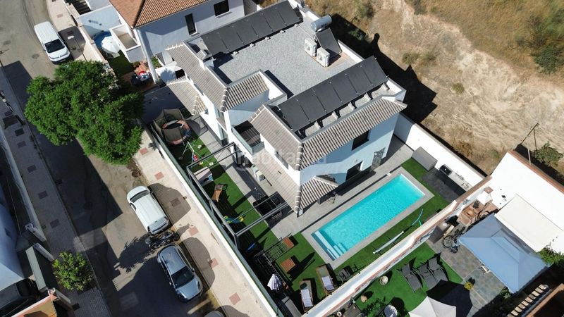 Foto e0b3f3d6-d591-47cc-92d5-8a9542991aeb. Xalet amb calefacció aparcament piscina a Fuente Alegre - El Chaparral - Los Morales Málaga