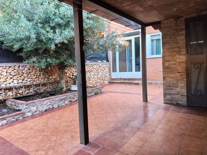 Foto 6f221efc-f401-4fbe-8621-9a8998354329. Casa adossada amb calefacció a Yebes - pueblo Yebes