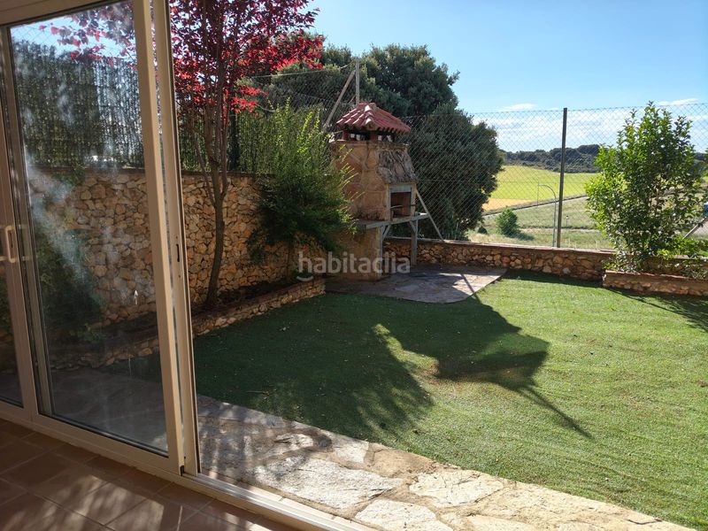 Foto d32a883a-fa89-4589-b38d-9e7eaa04f00b. Casa adossada amb calefacció a Yebes - pueblo Yebes