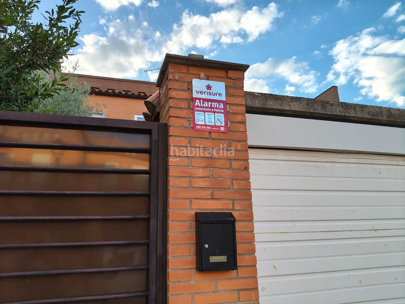 Foto eed332f6-6d32-438d-a36f-49395cf69029. Casa adossada amb calefacció a Yebes - pueblo Yebes