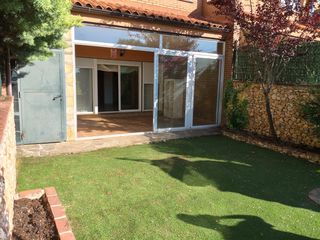 Semi detached house  Calle rio gallo. Oportunidad, venta de chalet adosado